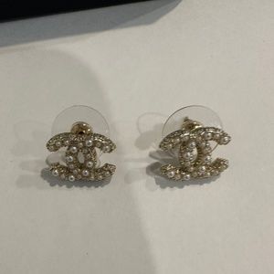 CHANEL gold tone Earrings authentic
